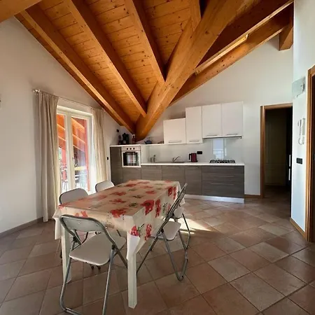 Casa vacanze Casa Nella Pianello Del Lario